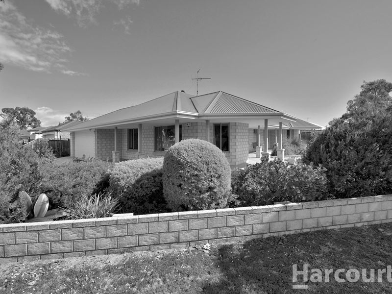 2 Annie Place, Coodanup WA 6210