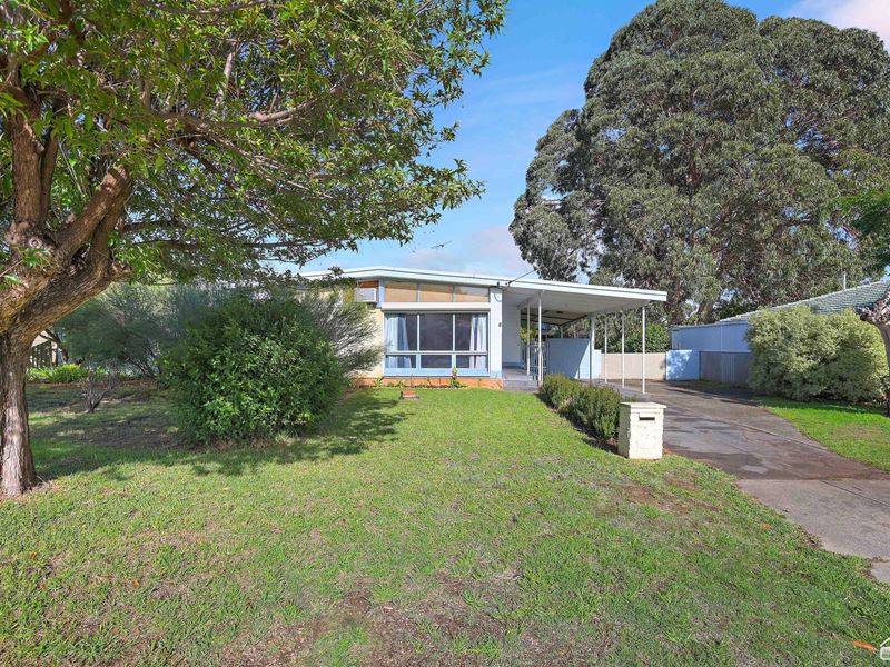 8 Waltham Road, Armadale