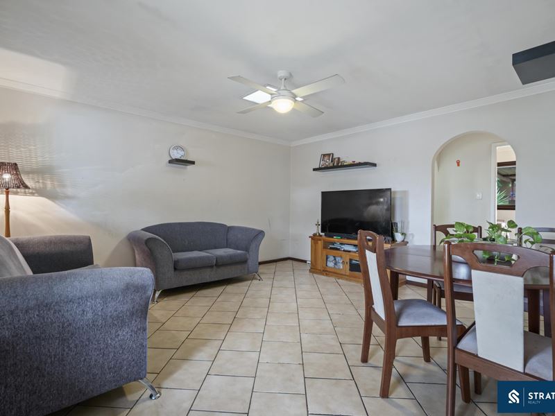 65B Lyrebird Way, Thornlie