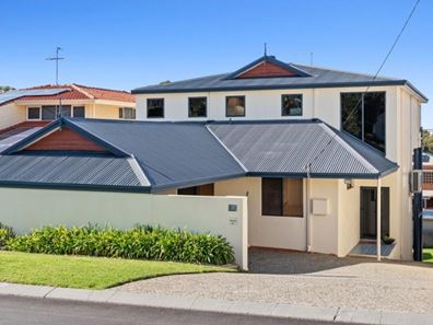 13 Hill Street, Halls Head WA 6210