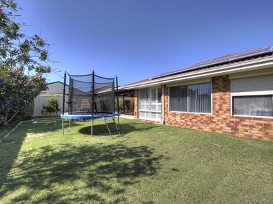 35 Wundu Entrance, South Guildford WA 6055