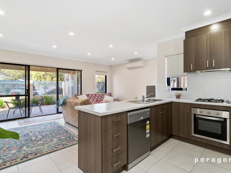 4 & 8/28 Ullswater Place, Balga