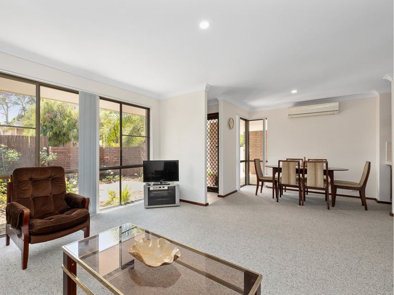 2/1 Morrison Street, Como