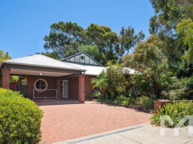 5A Bristol Avenue, Bicton WA 6157