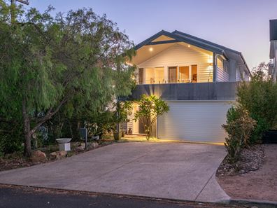 22 Chapman Street, Dunsborough WA 6281