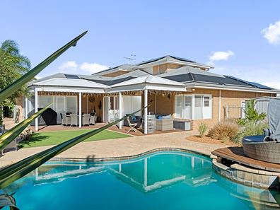 22 Bennetts Place, Sorrento WA 6020