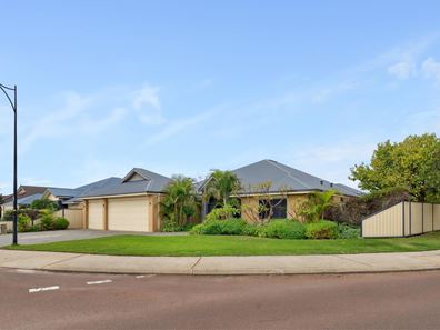 2 Meridian Street , Success WA 6164