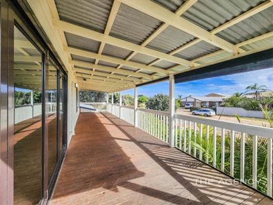 14 Batavia Circle, Kalbarri WA 6536