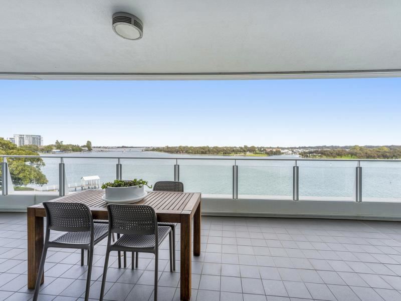 502/5 Marco Polo Drive, Mandurah WA 6210