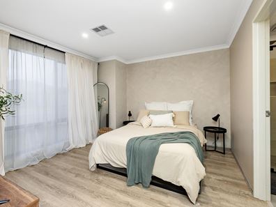 16 Siena Approach, Piara Waters WA 6112
