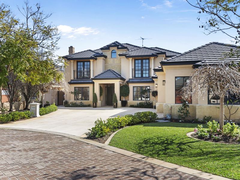 4 Caulson Court, Churchlands