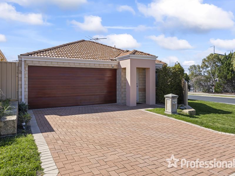 2 Penola Court, Clarkson