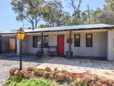 196 Potoroo Retreat, Gidgegannup WA 6083