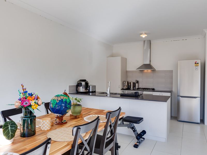111 Randstone Parade, Butler