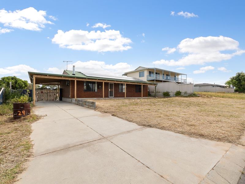 29 RODRIGUES CRESCENT, Ledge Point WA 6043