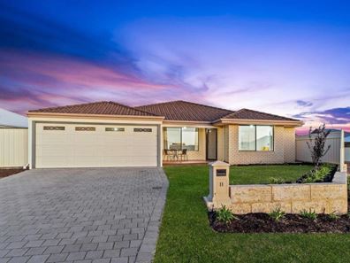 11 Rayner Promenade, Lakelands WA 6180