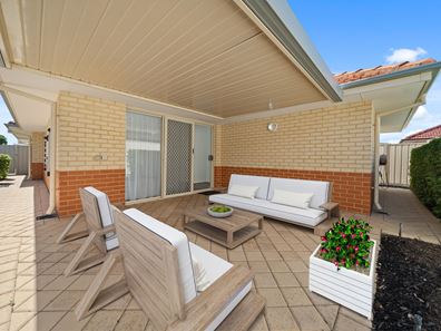 38 Imperial Circuit, Madeley WA 6065