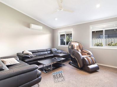 10 Ganbarr Street, Baynton WA 6714