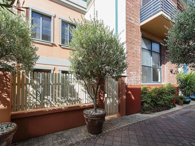 30/34 Palmerston Street, Northbridge WA 6003