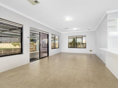 39 Premier Circle, Dongara WA 6525