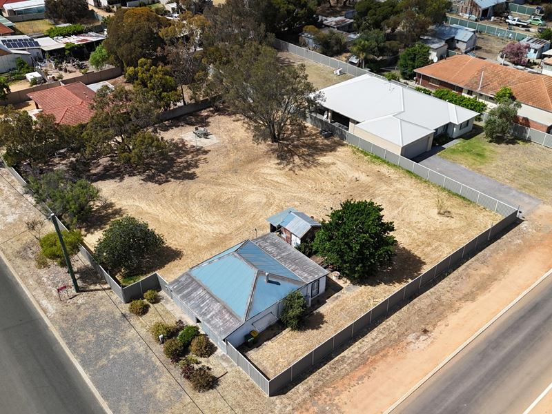 4 Conroy Street, Katanning