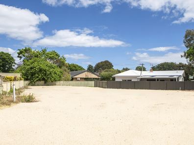 34a Rosemary Drive, Busselton WA 6280