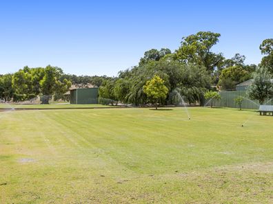 290 Powderbark Road, Lower Chittering WA 6084