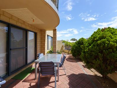 11 Grassbird Avenue, Joondalup WA 6027