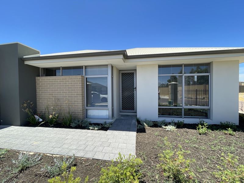 31 Westmeath Loop, Southern River WA 6110