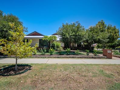 22 Brampton Avenue, Butler WA 6036