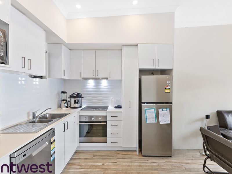 8/38 Orpington Street, Cloverdale