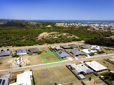 10 Periwinkle Street, Drummond Cove WA 6532