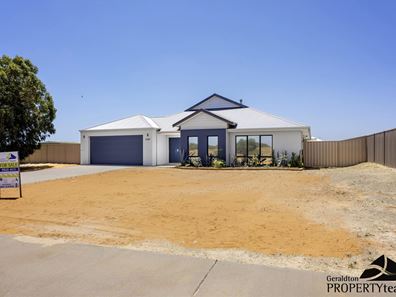 8 Wisteria Parade, Moresby WA 6530