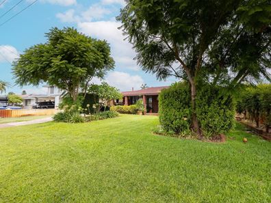 8 Glencairn Way, Parkwood WA 6147