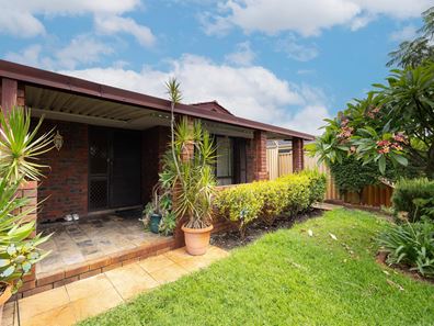 8 Glencairn Way, Parkwood WA 6147