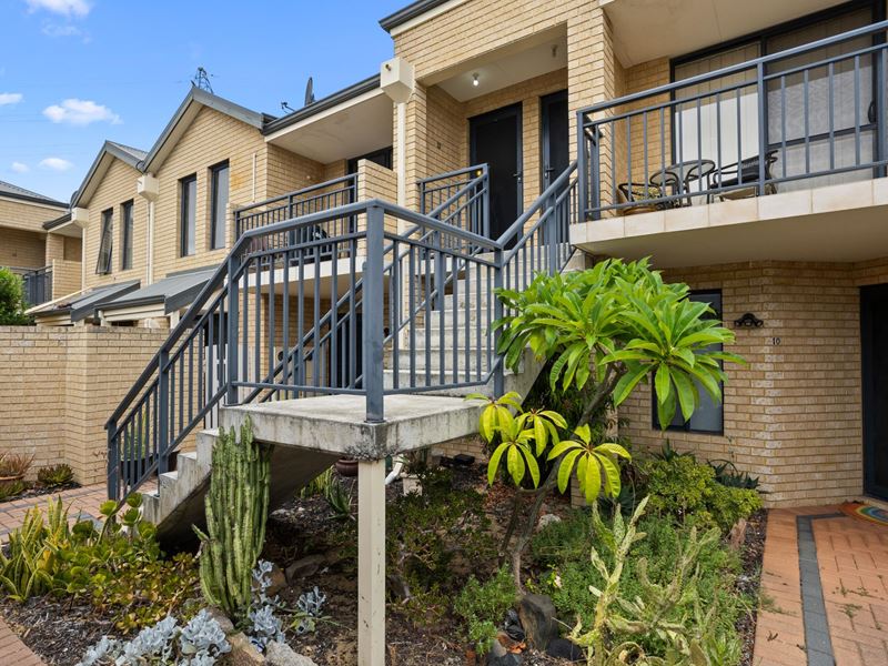 12/89 Forrest Road, Hamilton Hill WA 6163