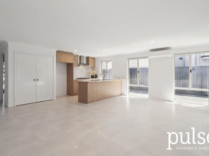 12 Keith Road, Rossmoyne WA 6148
