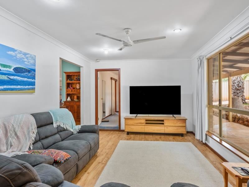 9 Tobin Way, Woorree