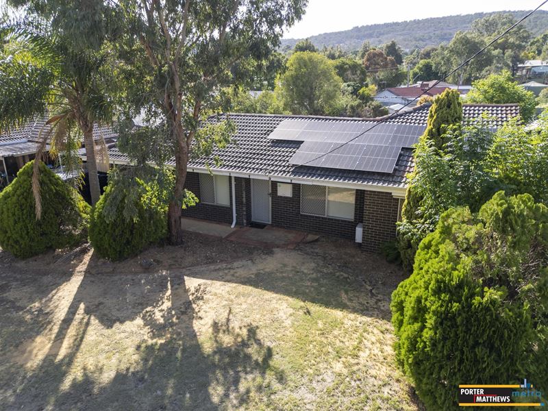24 Clifton Street, Kelmscott WA 6111