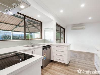 5 Busycon Place, Heathridge WA 6027