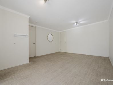 8A Winship Avenue, Wanneroo WA 6065