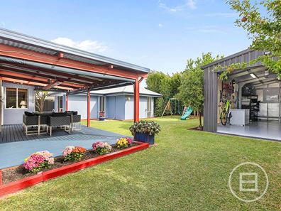 83 Moulden Avenue, Yokine WA 6060