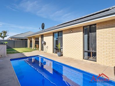 180 Smirk Rd, Baldivis WA 6171