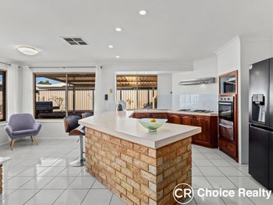 11 Capill Corner, Leeming WA 6149