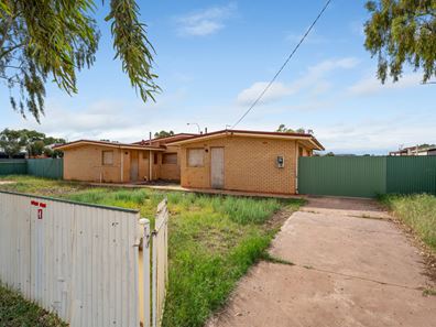 39 Belgravia Place, South Kalgoorlie WA 6430