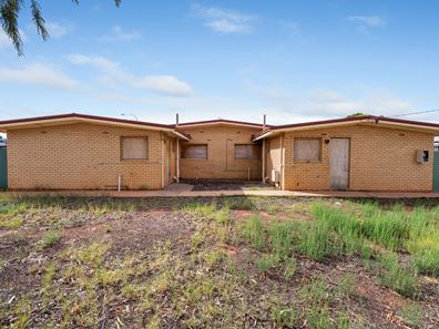 39 Belgravia Place, South Kalgoorlie WA 6430