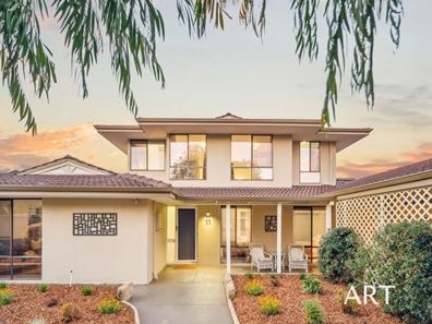 11 Walliabup Way, Bibra Lake WA 6163