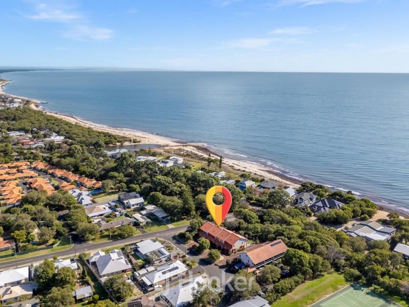 2/1 Swan Street, West Busselton WA 6280