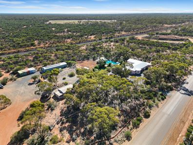 317 Hall Road, Binduli WA 6430