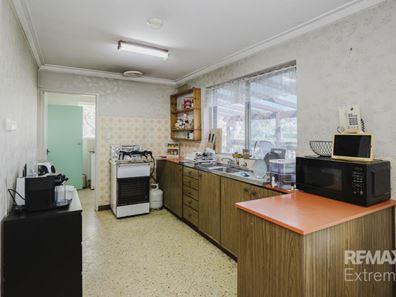 25A Carissa Way, Forrestfield WA 6058